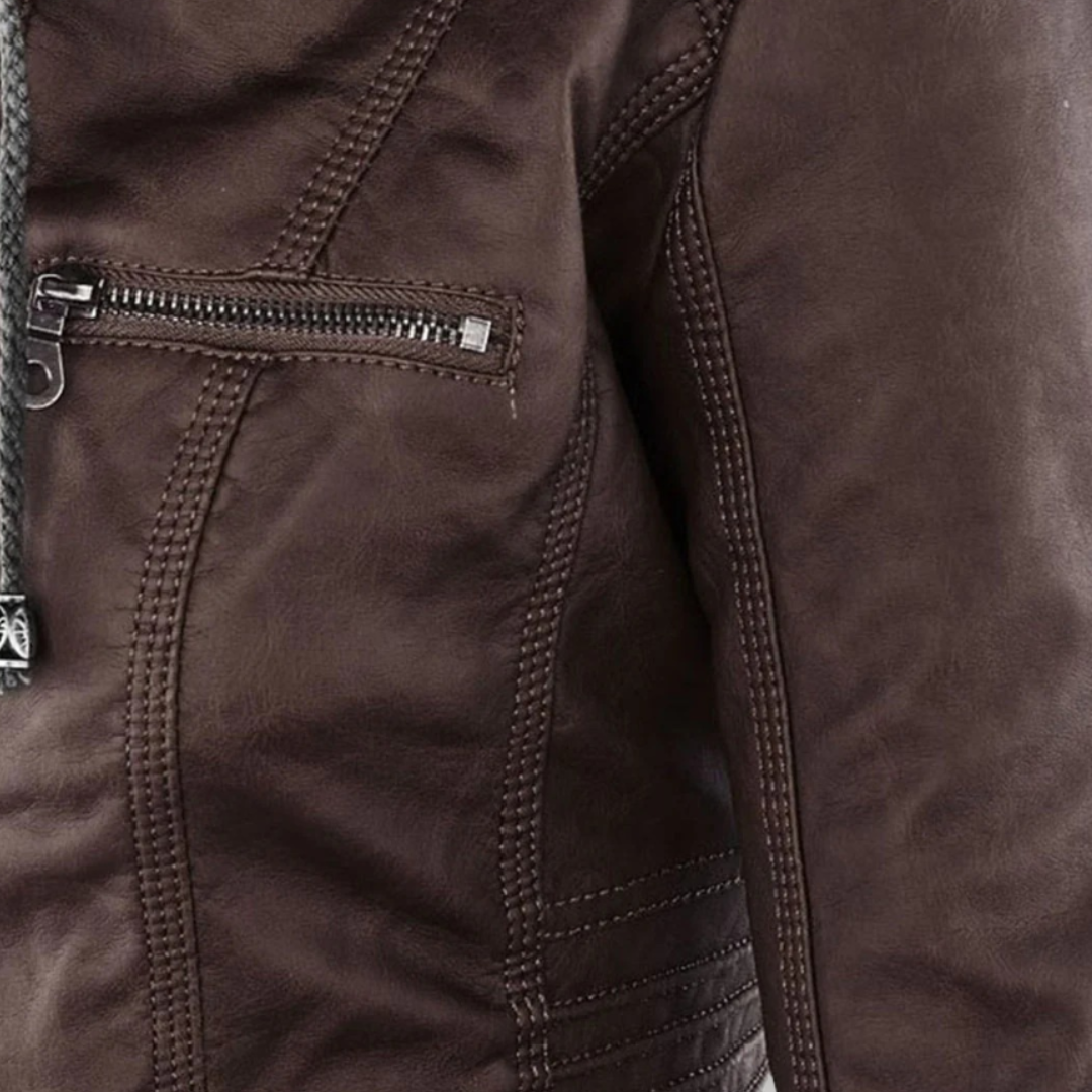 BELLE – HANDGEFERTIGTE KAPUZENJACKE