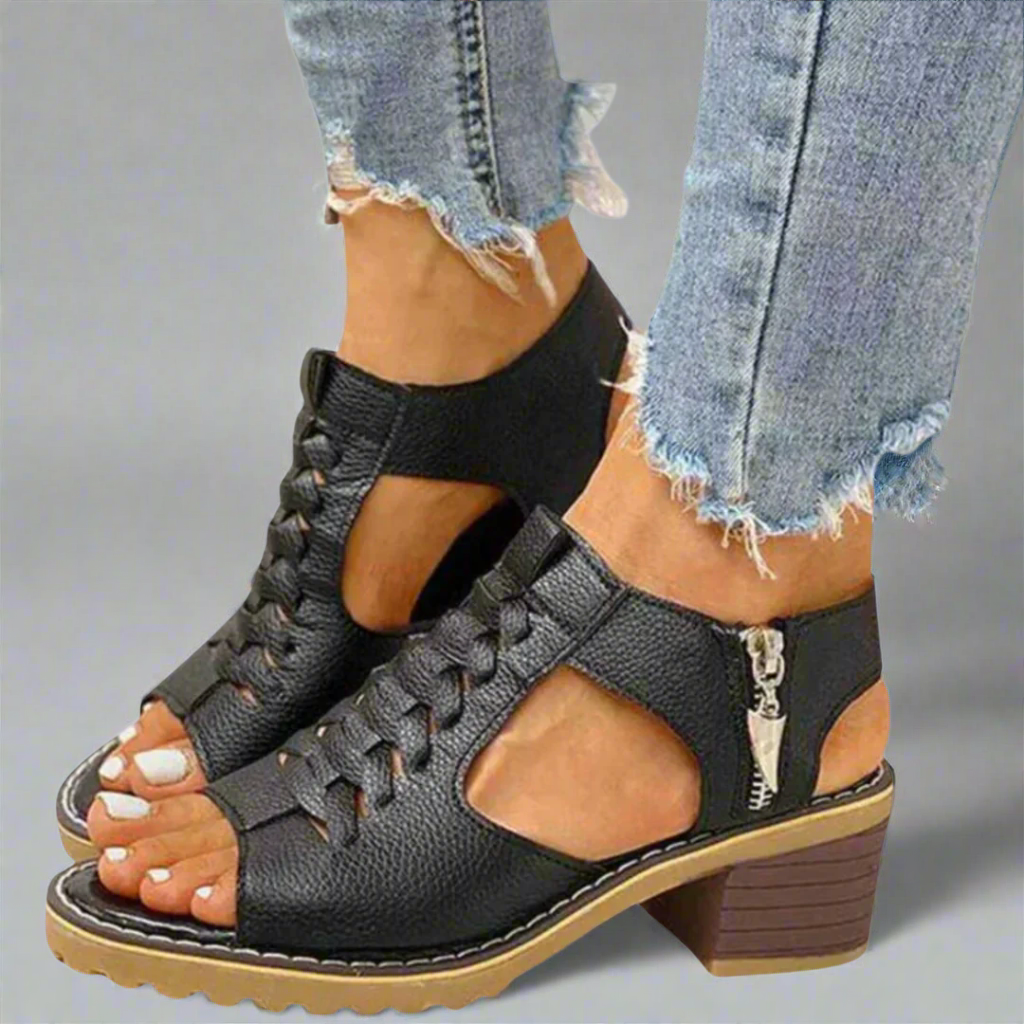 GERTRUD | ORTHOPÄDISCHE SANDALEN MIT AUSSERGEWÖHNLICH BEQUEMEM ABSATZ