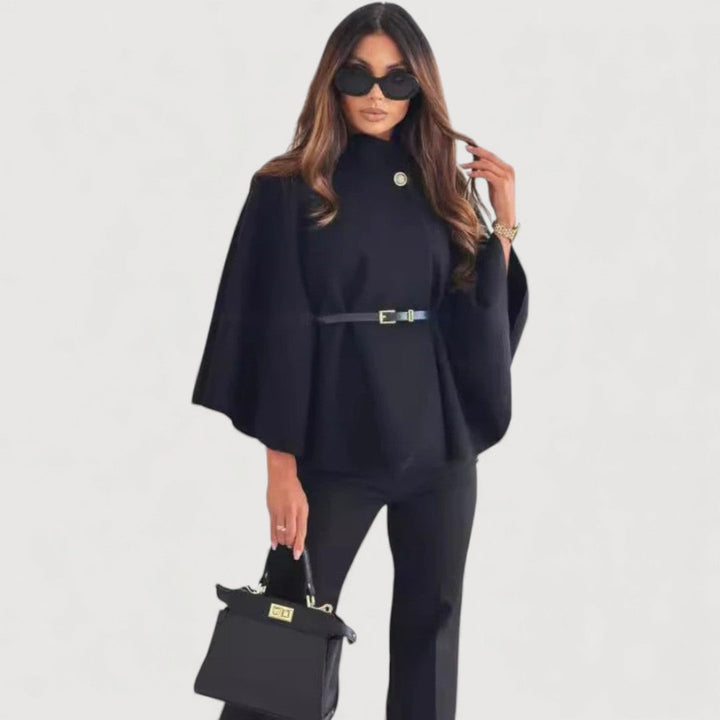 ALIYA – ELEGANCKA KURTKA Z PELERYNĄ