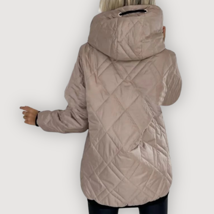 MAURA – KAPUZENJACKE MIT STEPPUNG