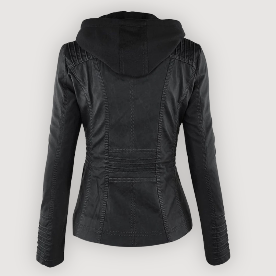 BELLE – HANDGEFERTIGTE KAPUZENJACKE