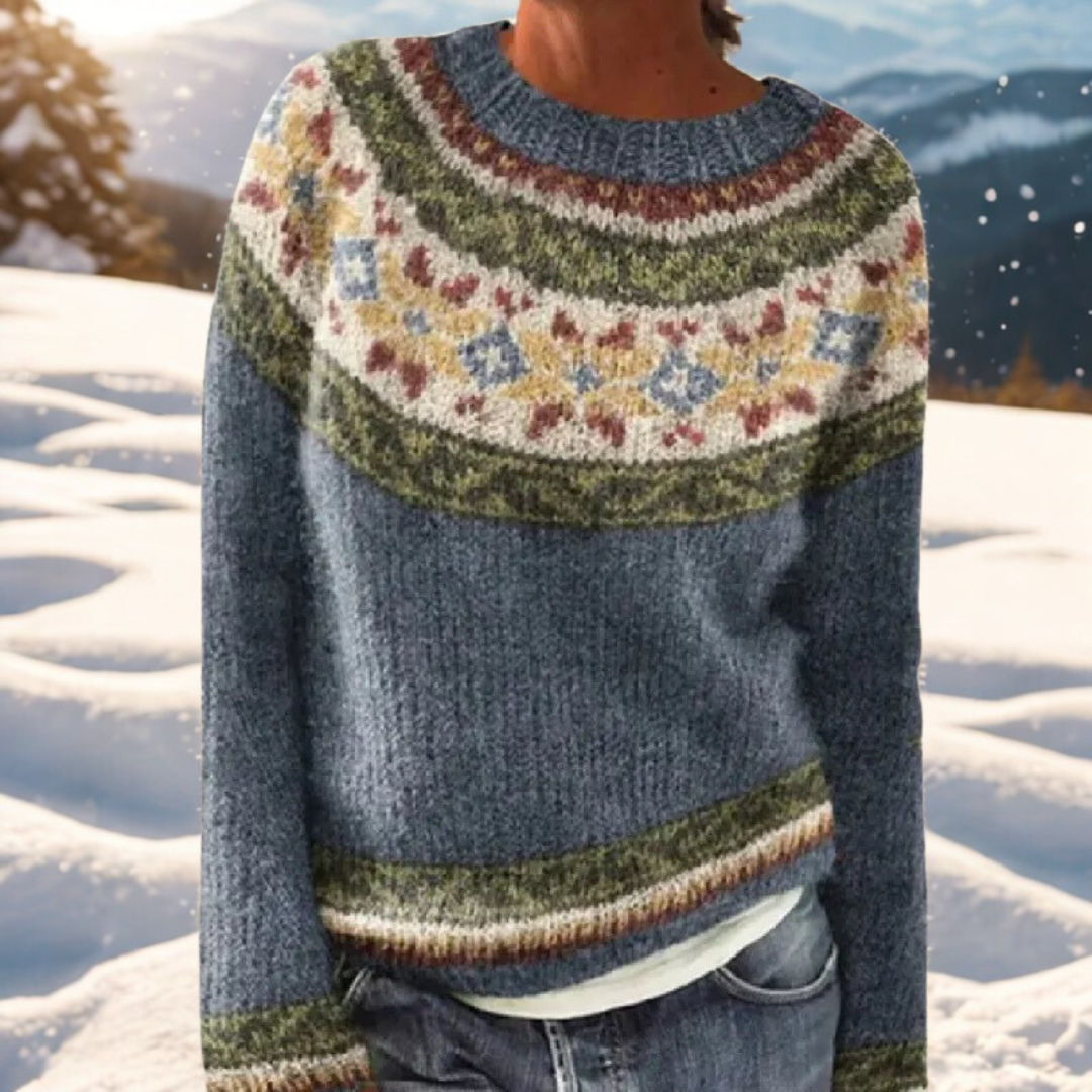 ASTRID – WARMER PULLOVER MIT RAFFINIERTEN NORDISCHEN DETAILS