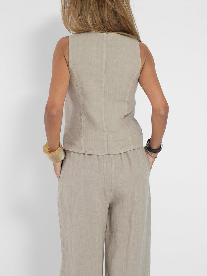Aira - Weste mit Knöpfen und weite Hose