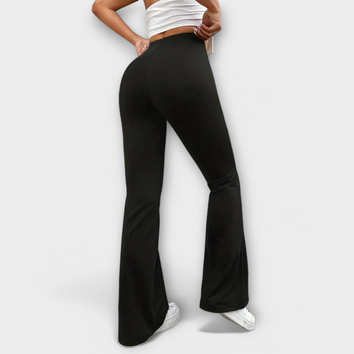 Serena – Weite Hose mit ausgestelltem Bein
